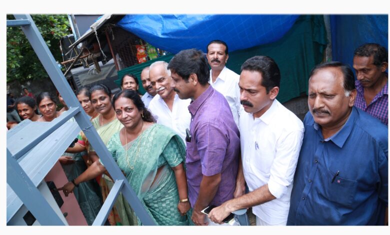 പ്രസിഡൻ്റ് ഉദ്ഘാടന സുച്ച് അമർത്തിയതോടെ റാന്നിയുടെ അലാറം സൈറൺ ഉയരത്തിൽ മുഴങ്ങി തുടങ്ങി