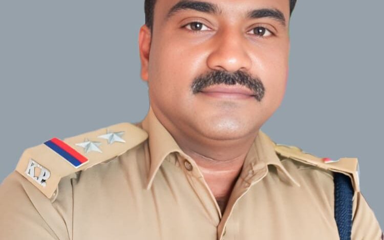 മുഖ്യമന്ത്രിയുടെ പോലീസ് മെഡലിന് എസ്.ഐ.പ്രദീപ് അർഹനായി