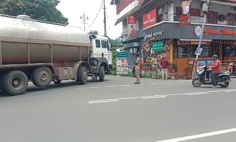 റാന്നിടൗണിൽപരീക്ഷണാടിസ്ഥാനത്തിൽ ഉണ്ടായിരുന്ന ഗതാഗത പരിഷ്കാരം ബുധനാഴ്ചയോടെ നിർത്തി