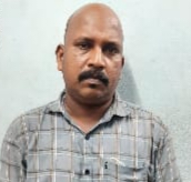 കുട്ടികൾക്കുനേരെ ലൈംഗികചേഷ്ട കാണിച്ച കേസിൽ പ്രതിക്ക് നാലാഴ്ച്ച തടവും പിഴയും