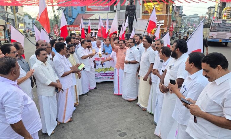 മുനമ്പം ഭൂമിയിൽ കുടിയിറക്കു ഭീഷണി നേരിടുന്ന ജനങ്ങൾ നടത്തുന്ന സമരത്തിന് കേരളാ കോൺഗ്രസ് (എം) പത്തനംതിട്ടജില്ലാ കമ്മറ്റി ഐക്യദാർഢ്യം പ്രഖ്യാപിച്ചു