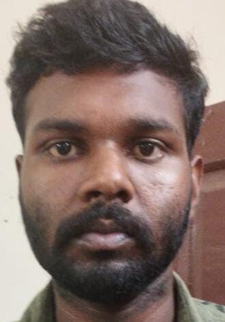 പ്രായപൂർത്തിയാകാത്ത പെൺകുട്ടി പ്രസവിച്ച സംഭവം : വിവാഹം കഴിച്ച യുവാവും കുട്ടിയുടെ അമ്മയും അറസ്റ്റിലായി