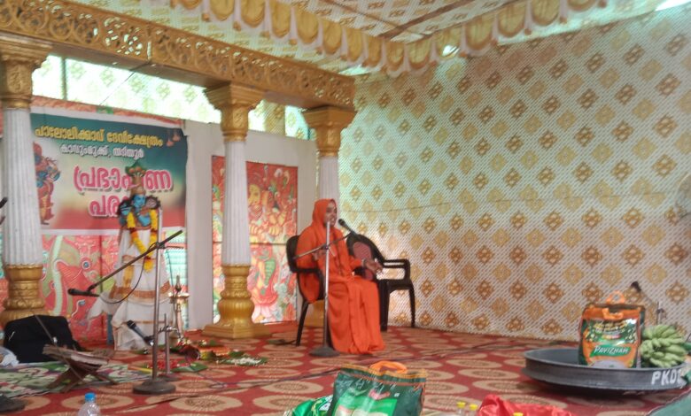 തടിയൂർ പാലോലിക്കാവ് ദേവീക്ഷേത്രത്തിൽ ജ്ഞാനസാധനാലയം സ്വാമിനി മാതാദേവി ജ്ഞാനഭിനിഷ്ഠയുടെ അധ്യാത്മിക പ്രഭാഷണം