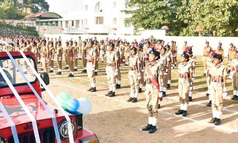 സ്റ്റുഡന്റസ് പോലീസ് കേഡറ്റ്സ് പാസ്സിംഗ് ഔട്ട്‌ പരേഡിൽ മന്ത്രി വീണാ ജോർജ്സല്യൂട്ട് സ്വീകരിച്ചു സന്ദേശം നല്കി