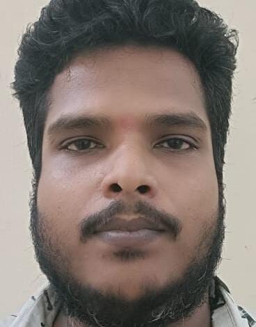 സ്വർണ്ണക്കവർച്ചാകേസിലെയും കുഴൽപണം തട്ടൽ കേസിലെയും പ്രതിയുടെ വീട്ടിൽ നിന്നും മാരകായുധങ്ങളും കഞ്ചാവും പിടിച്ചു