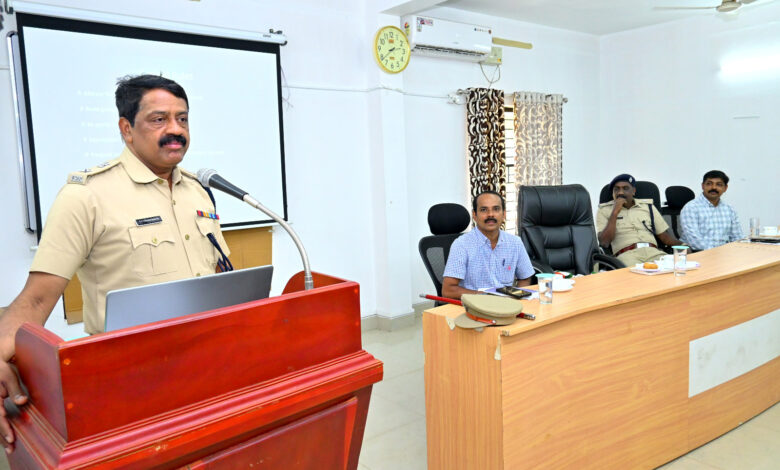 പത്തനംതിട്ട ജില്ലയിലെ പോലീസ് ഉദ്യോഗസ്ഥർക്ക് ഏകദിനപരിശീലനം നടത്തി
