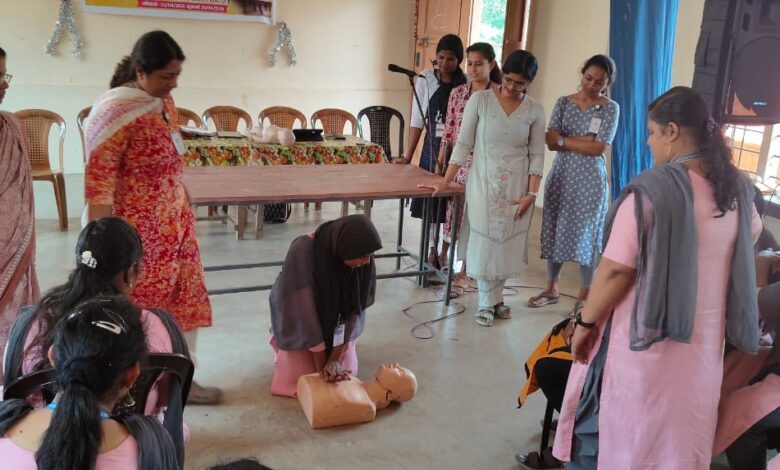 സാമൂഹ്യ സമ്പർക്ക സഹവാസ ക്യാമ്പും പ്രഥമ ശുശ്രൂഷ പരിശീലനവും ആരംഭിച്ചു