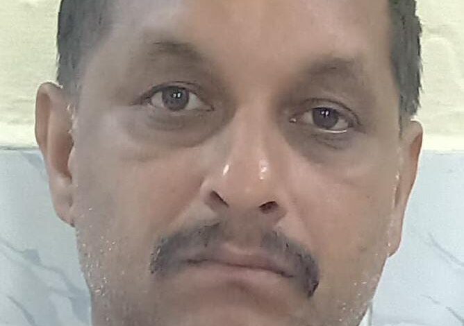 പമ്പയാറ്റിൽ നിന്നും ആറ്റുമണൽ വാരിക്കടത്താൻ ശ്രമിച്ചയാൾ പോലീസിൻ്റെ പിടിയിലായി