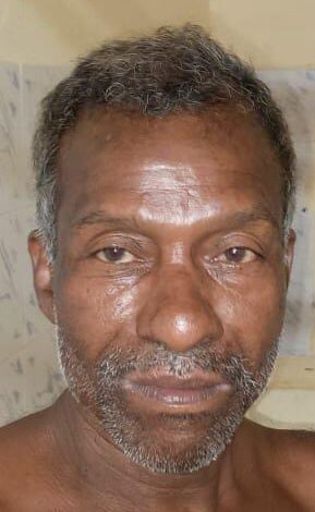 വീട്ടിൽ നിന്നും ചാരായവും വാറ്റുപകരണങ്ങളും പിടികൂടി, ഒരാൾ അറസ്റ്റിലായി