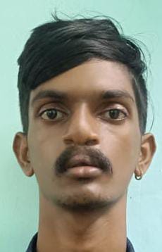 ജോലികഴിഞ്ഞു സ്കൂട്ടറിൽ വീട്ടിലേക്കുപോയ യുവതിയെ പിന്നാലെ സ്കൂട്ടറിലെത്തി തള്ളിയിട്ട യുവാവ് പിടിയിലായി