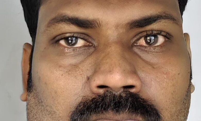 പിണങ്ങിമാറി സ്വന്തം വീട്ടിൽ കഴിയുന്ന ഭാര്യ തിരികെ പോകാത്തതിന്റെ പേരിൽ പെട്രോളൊഴിച്ച ഭർത്താവ് അറസ്റ്റിൽ