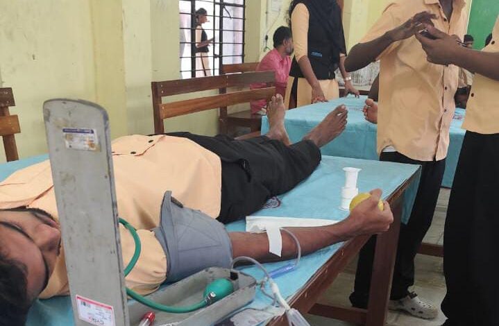 ജില്ലാ പോലീസ് മേധാവിയുടെ നിർദേശപ്രകാരം വെച്ചൂച്ചിറയിൽ രക്‌തദാനക്യാമ്പ് സംഘടിപ്പിച്ചു