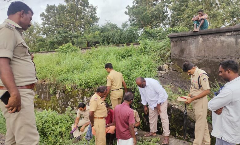 കോയിപ്രത്തെ യുവതിയുടെ കൊലപാതകം : പ്രതി ഉപയോഗിച്ച കത്തി ശ്രമകരമായ ദൗത്യത്തിലൂടെ കണ്ടെത്തി പോലീസ്