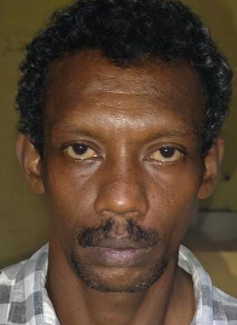 വൻ കഞ്ചാവ് വേട്ട :  മൂന്നേകാൽ കിലോയോളം കഞ്ചാവുമായി യുവാവ് പിടിയിൽ