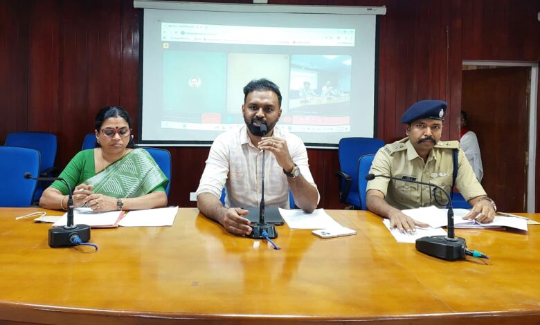 ശബരിമല മണ്ഡല മകരവിളക്ക് മഹോത്സവത്തോടനുബന്ധിച്ച്    മരക്കൂട്ടം മുതല്‍ ശരംകുത്തി വരെ താല്‍ക്കാലിക പന്തല്‍ നിര്‍മിക്കും