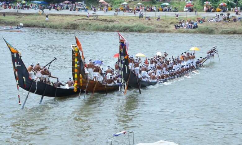 ആറന്മുള ഉതൃട്ടാതി  വള്ളംകളി ;  മേലുകര, കോറ്റാത്തൂർ – കൈതകോടി പള്ളിയോടങ്ങൾ വിജയികൾ