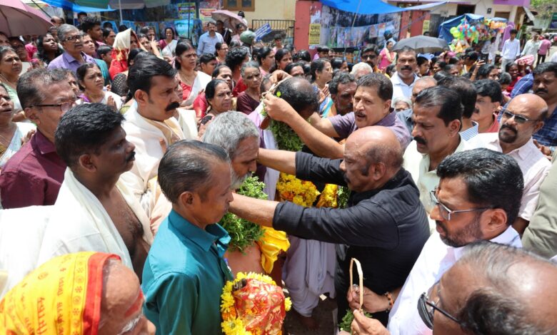 ആചാരങ്ങളോടെ  അഷ്ടമിരോഹിണി വള്ളസദ്യ ഇന്ന് ഞായർ പാർത്ഥസാരഥി ക്ഷേത്ര സന്നിധിയിൽ നടക്കും