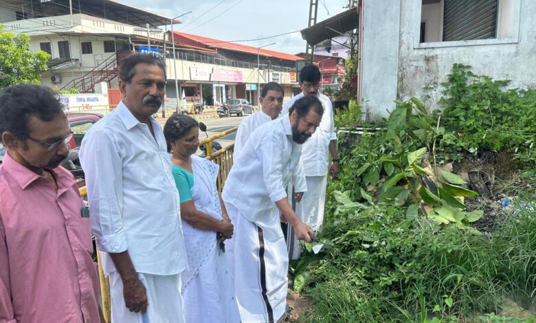 റാന്നി മലനാട് പരിസ്ഥിതി സംരക്ഷണ സമിതിയുടെ  നേതൃത്വത്തിൽ ഗാന്ധി ജയന്തി ദിനാഘോഷത്തിൽ ശുചികരണ പ്രർത്തനം തുടങ്ങി
