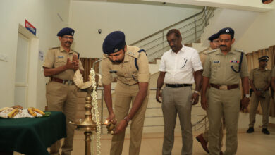 ശബരിമല സീസനോടനുബന്ധിച്ച് പത്തനംതിട്ട ജില്ലാ പോലീസ് മേധാവിയുടെ കാര്യാലയത്തിൽ കൺട്രോൾ റൂം പ്രവർത്തനം ആരംഭിച്ചു