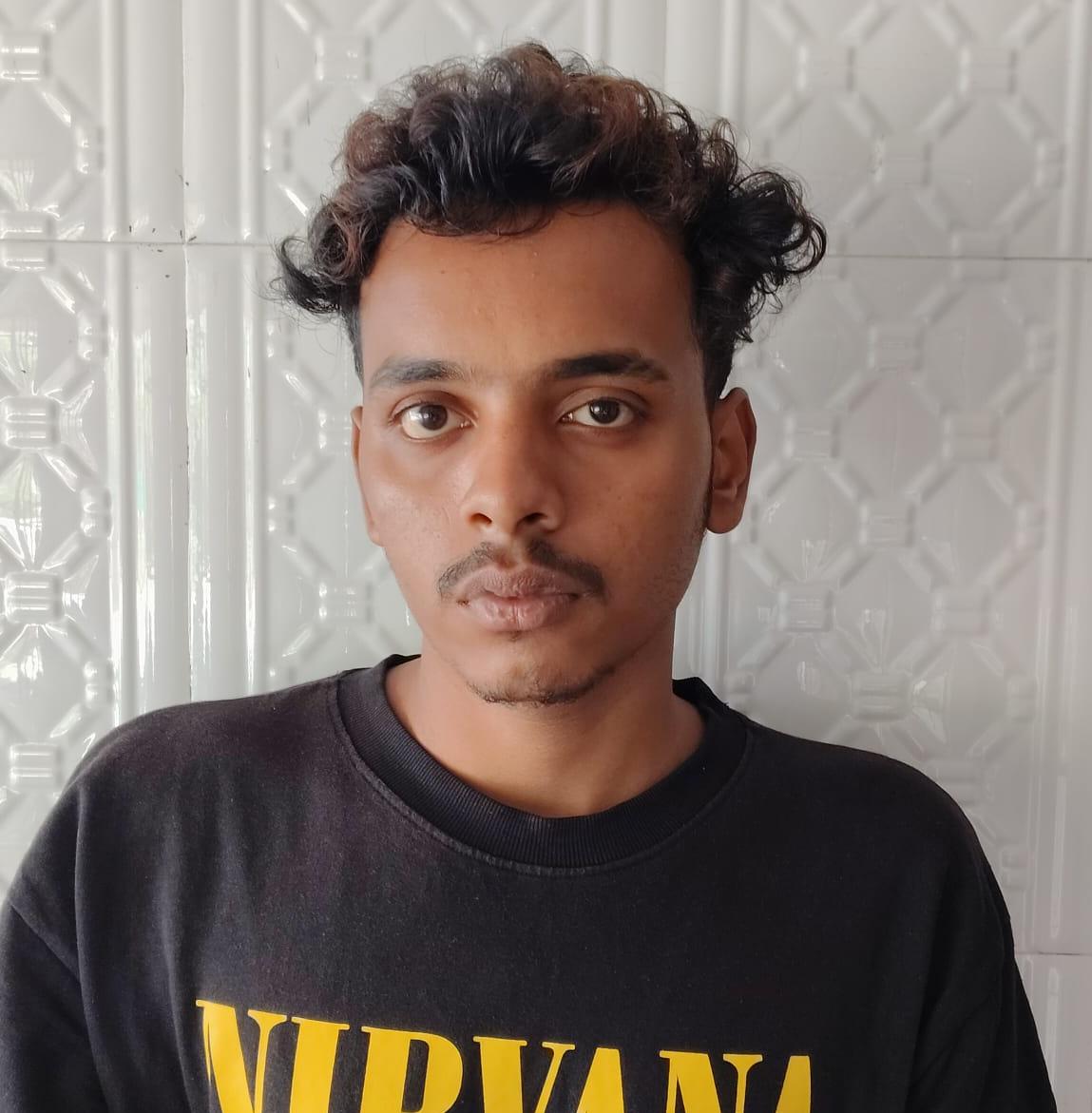 തിരുവല്ലായിൽ എം ഡി എം എയുമായി യുവാവ് പോലീസിൻ്റെപിടിയിലായി തിരുവല്ലായിൽ എം ഡി എം എയുമായി യുവാവ് പോലീസിൻ്റെപിടിയിലായി