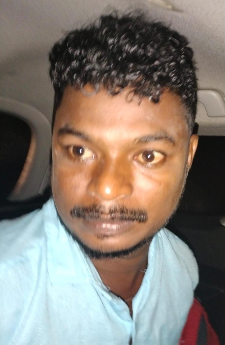 പന്തളത്ത് യുവതിയെ ആക്രമിച്ച് മാല പറിച്ച് കടന്ന കേസിലെ പ്രതിയെ തിരുവനന്തപുരം പെരുമാതുറയിൽ നിന്നും അറസ്റ്റ് ചെയ്തു .